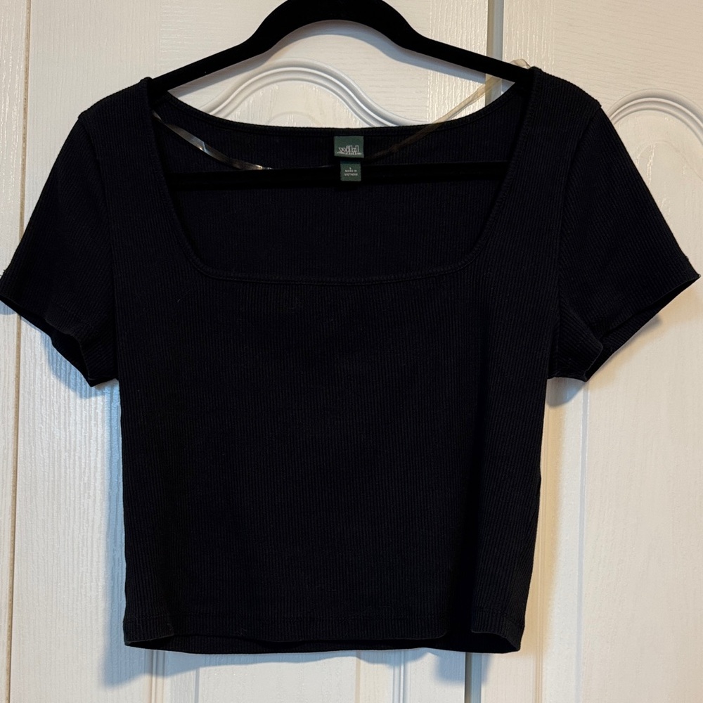 Wild Fable Classic Black Crop Top
